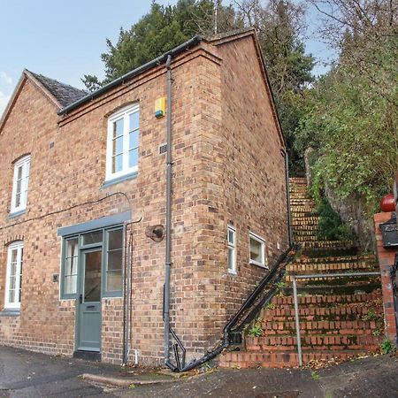 32 Church Hill Telford Extérieur photo
