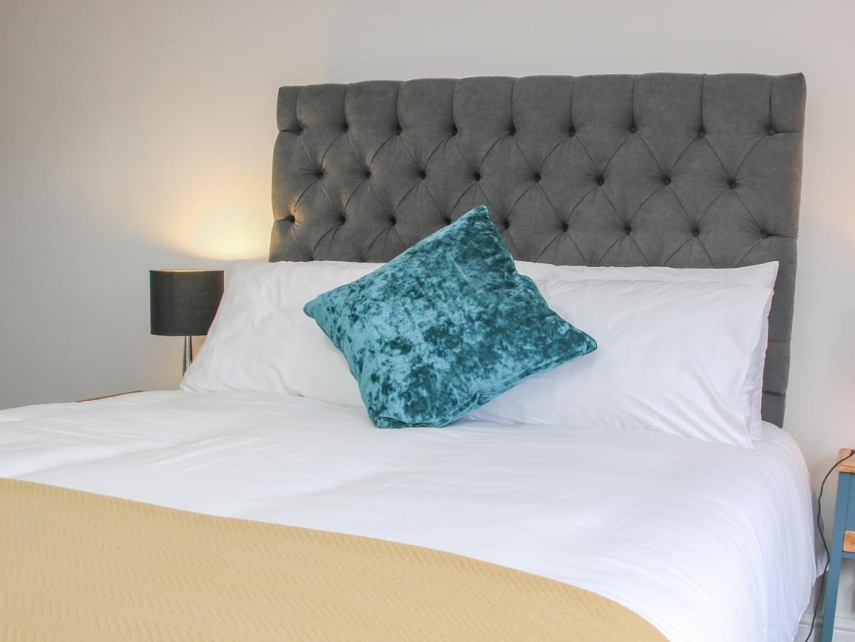 32 Church Hill Telford Extérieur photo