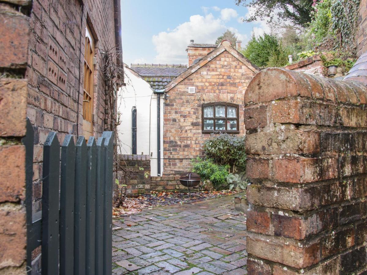 32 Church Hill Telford Extérieur photo